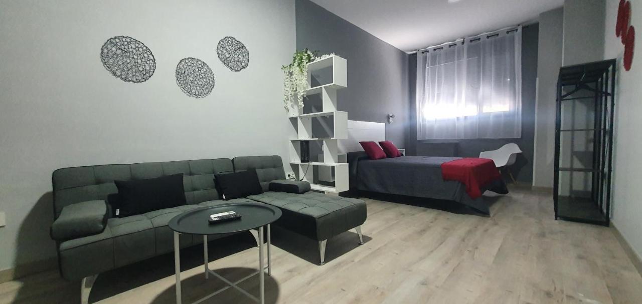 Apartamentos Las trece llaves Jacuzzi bajo petición Mérida Exterior foto