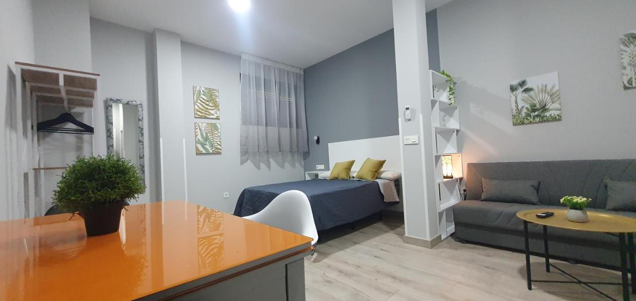 Apartamentos Las trece llaves Jacuzzi bajo petición Mérida Exterior foto
