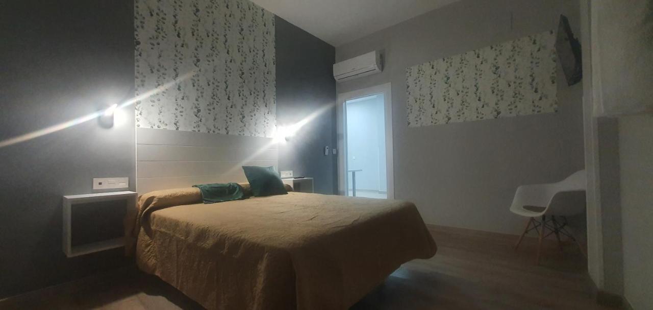 Apartamentos Las trece llaves Jacuzzi bajo petición Mérida Exterior foto